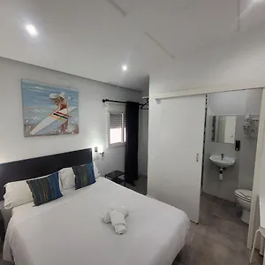 *** Pensión Ayz Frailes - Auto Check-in (adults Only) España